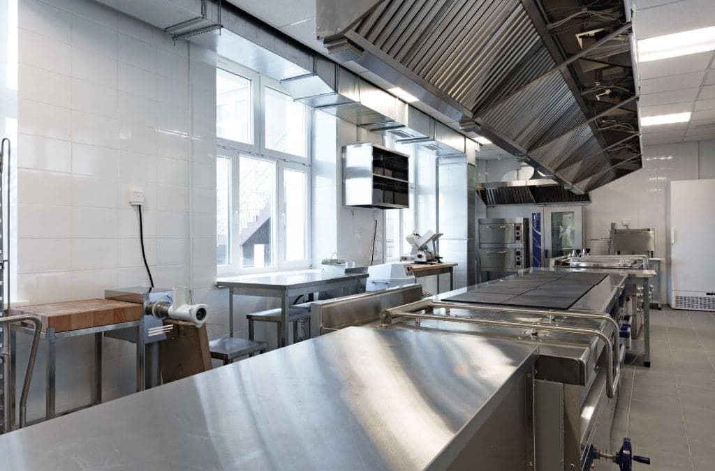 Why Stainless Appliances in Kitchen Spaces Never Go Out of Style